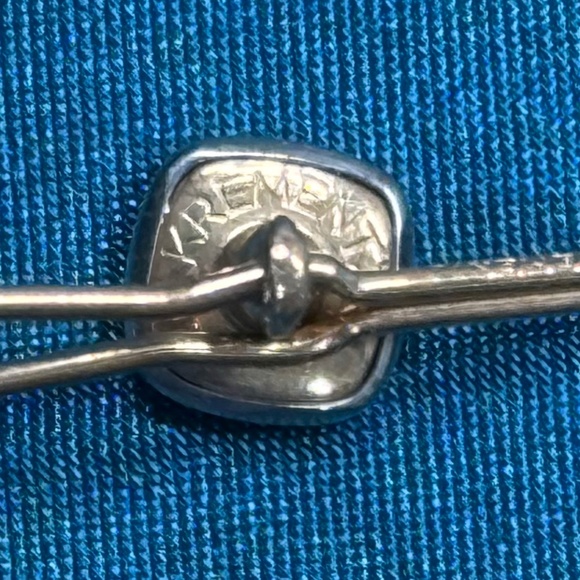 Vintage KREMENTZ Mother of Pearl Cuff Links & Button Set in Covered Mirrored Box - Picture 6 of 8